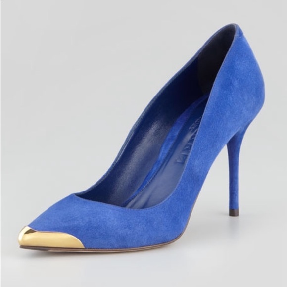 Alexander McQueen Shoes - FIRM💙SALE💙COVETED Alexander McQueen